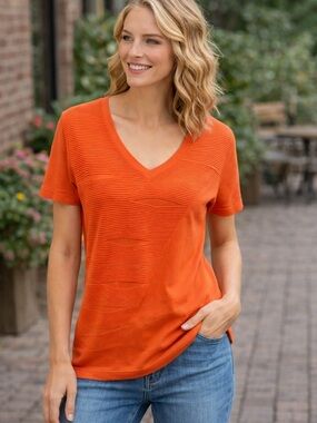 Piccadilly Canada Classic Orange V-Neck Short Sleeve Light Sweater Size XSmall